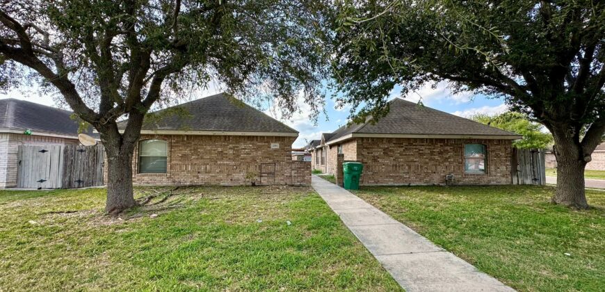 2305 Dahlia Pharr, TX 78577