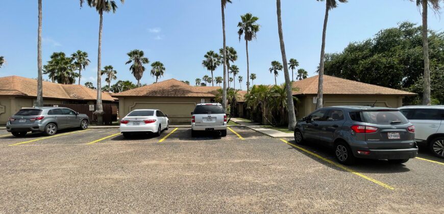 624 S Pleasantview Dr. Weslaco, TX