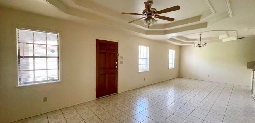 624 S Pleasantview Dr. Weslaco, TX