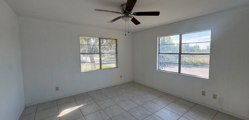 312 S Tío ave Weslaco Tx 78596